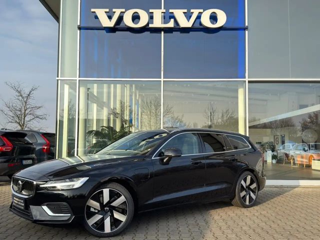 Volvo V60 AWD T8 Plus Bright