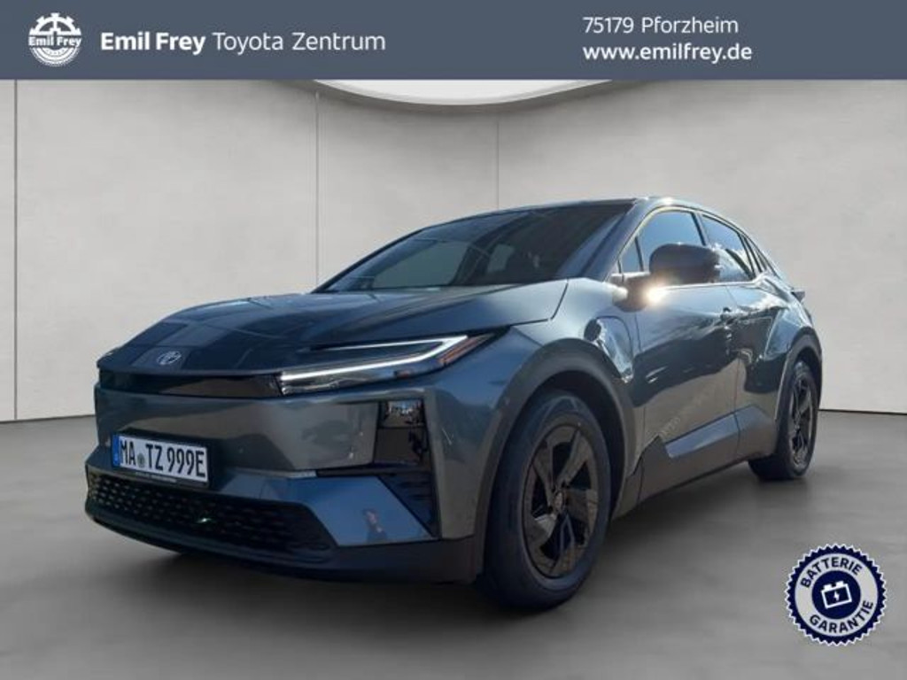 Toyota C-HR + 77kWh Teamplayer Navi Kamera LED