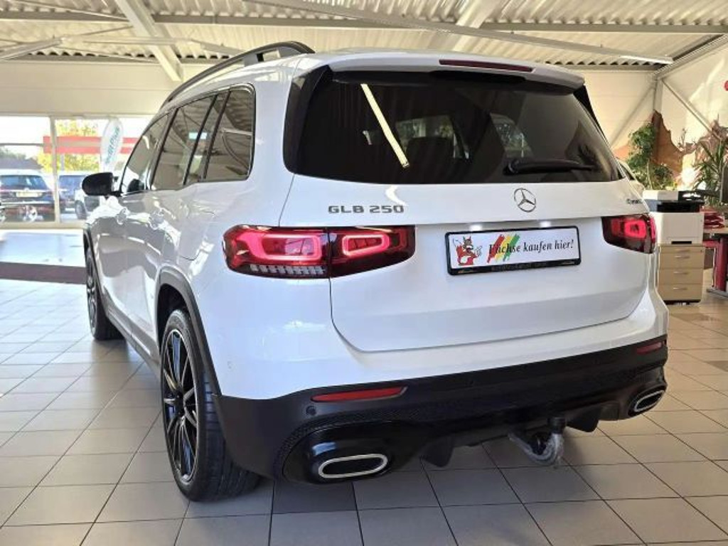 Mercedes-Benz GL-Klasse GLB 250 AMG Line