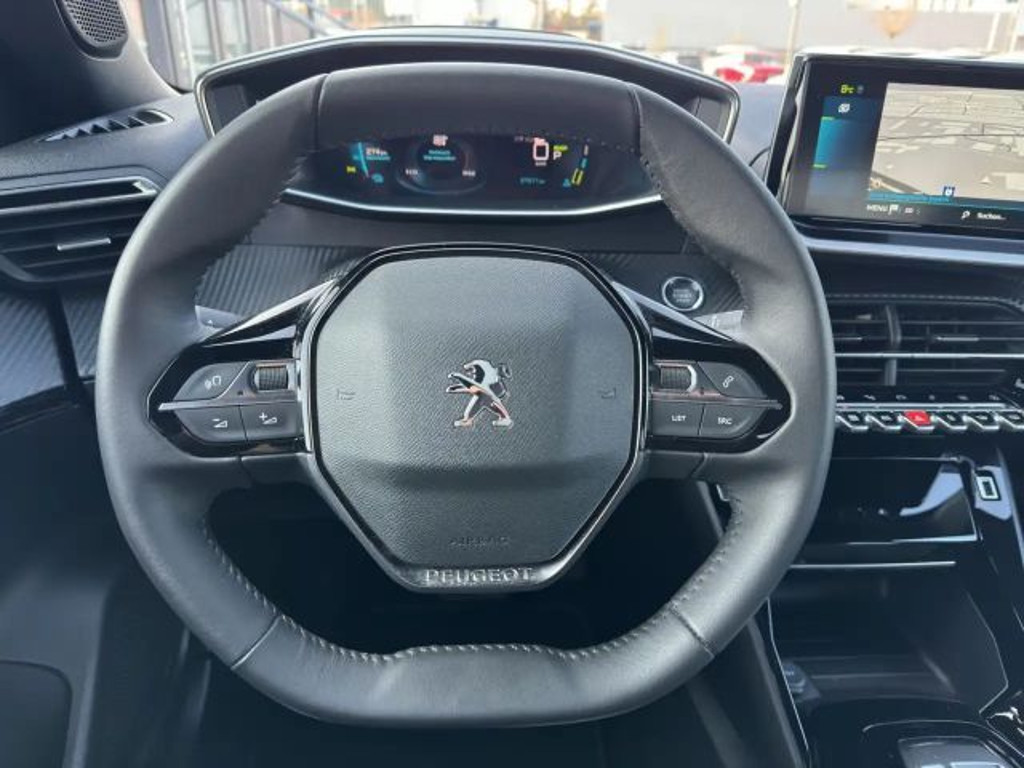 Peugeot e-2008