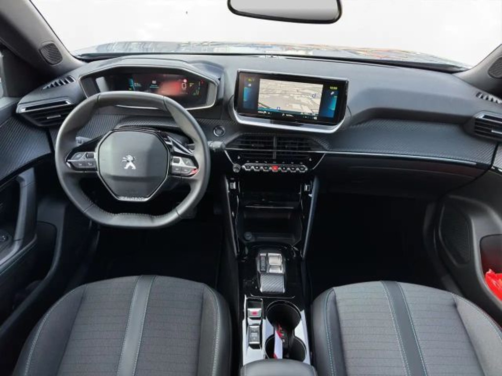 Peugeot e-2008