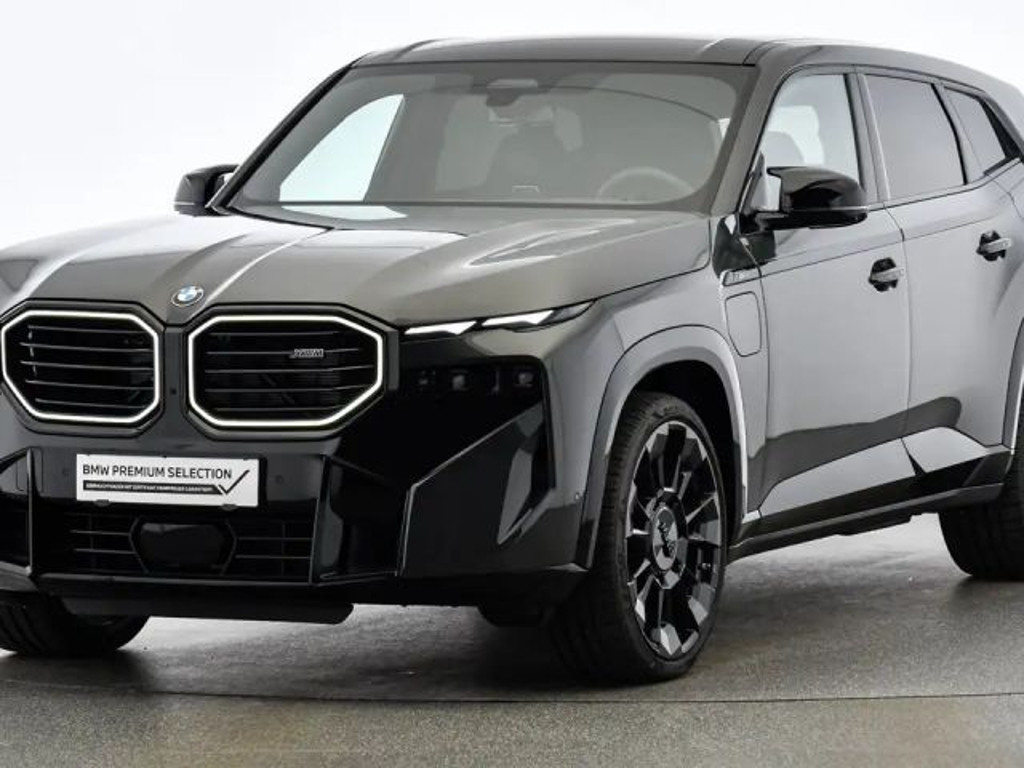 BMW XM