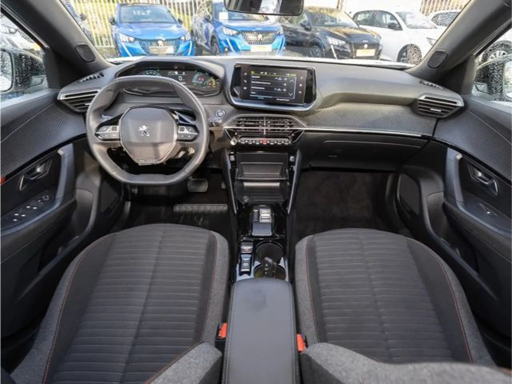 Peugeot e-2008