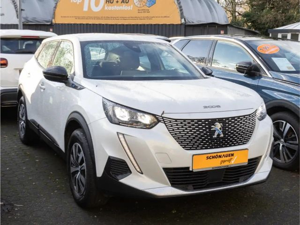 Peugeot e-2008