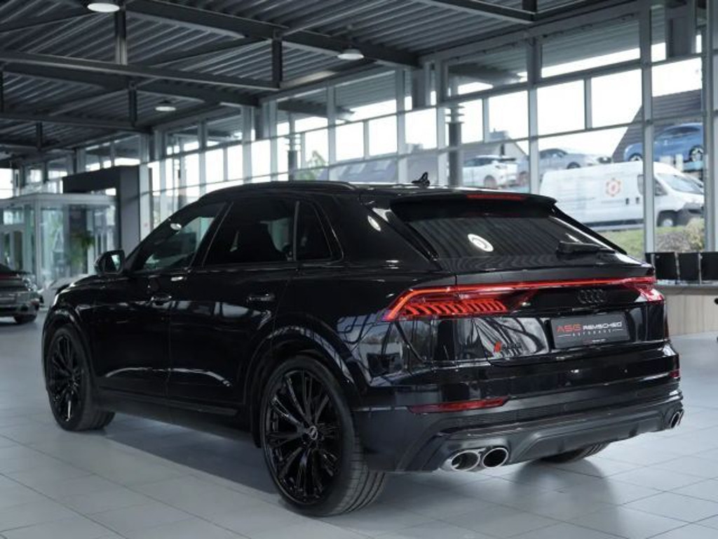 Audi SQ8