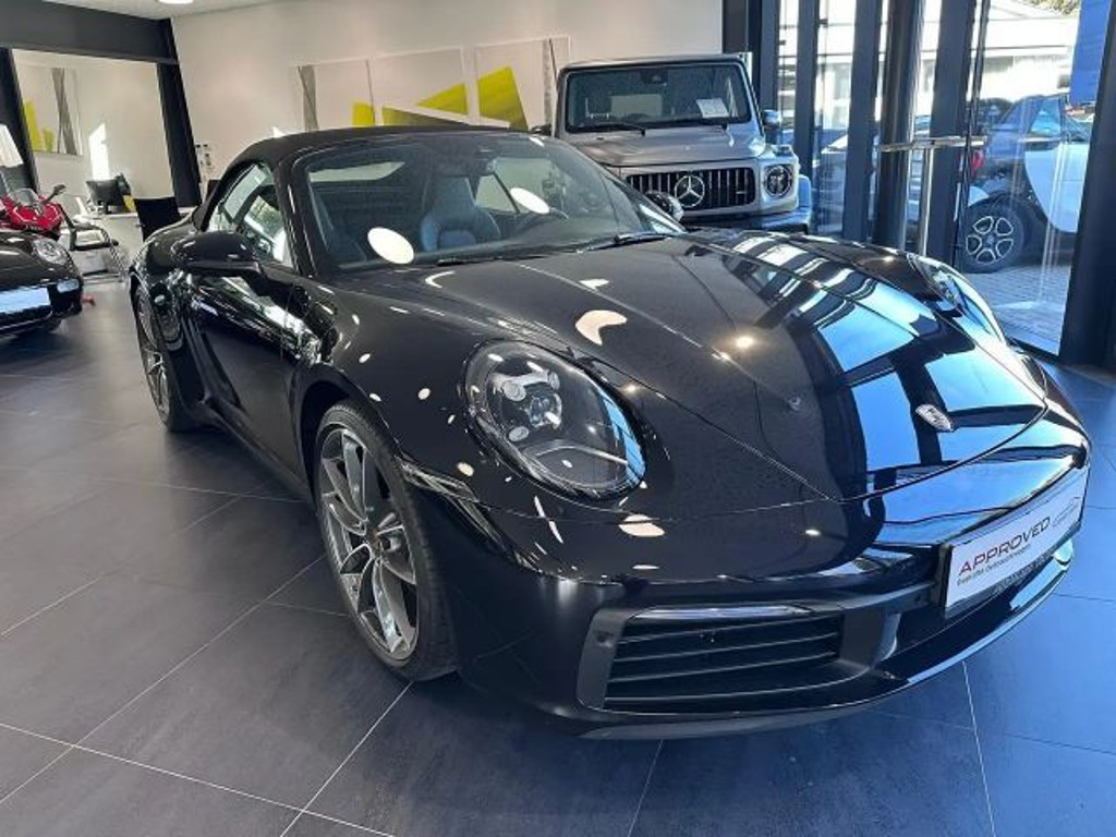 Porsche 992 Cabrio Carrera