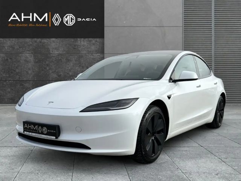 Tesla Model 3 60 RWD Standard Range