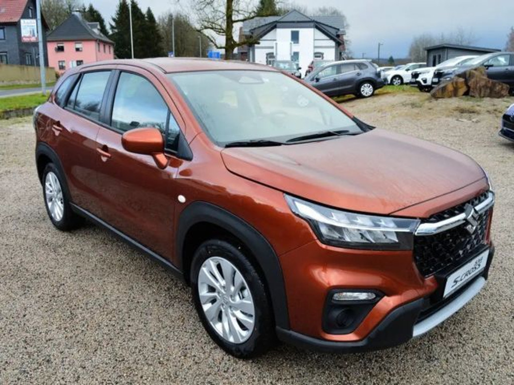 Suzuki S-Cross