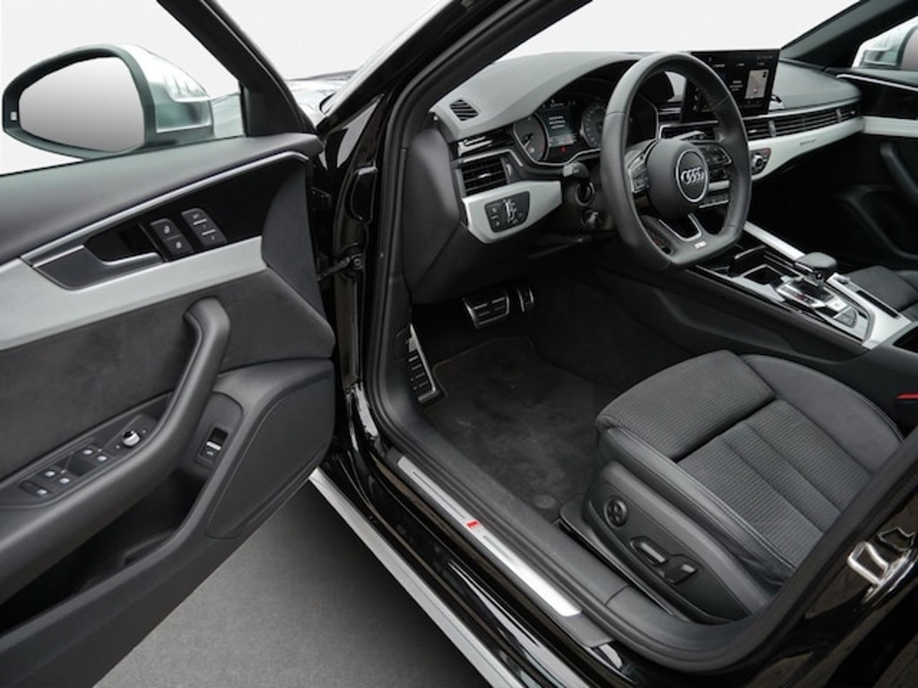 Audi S4