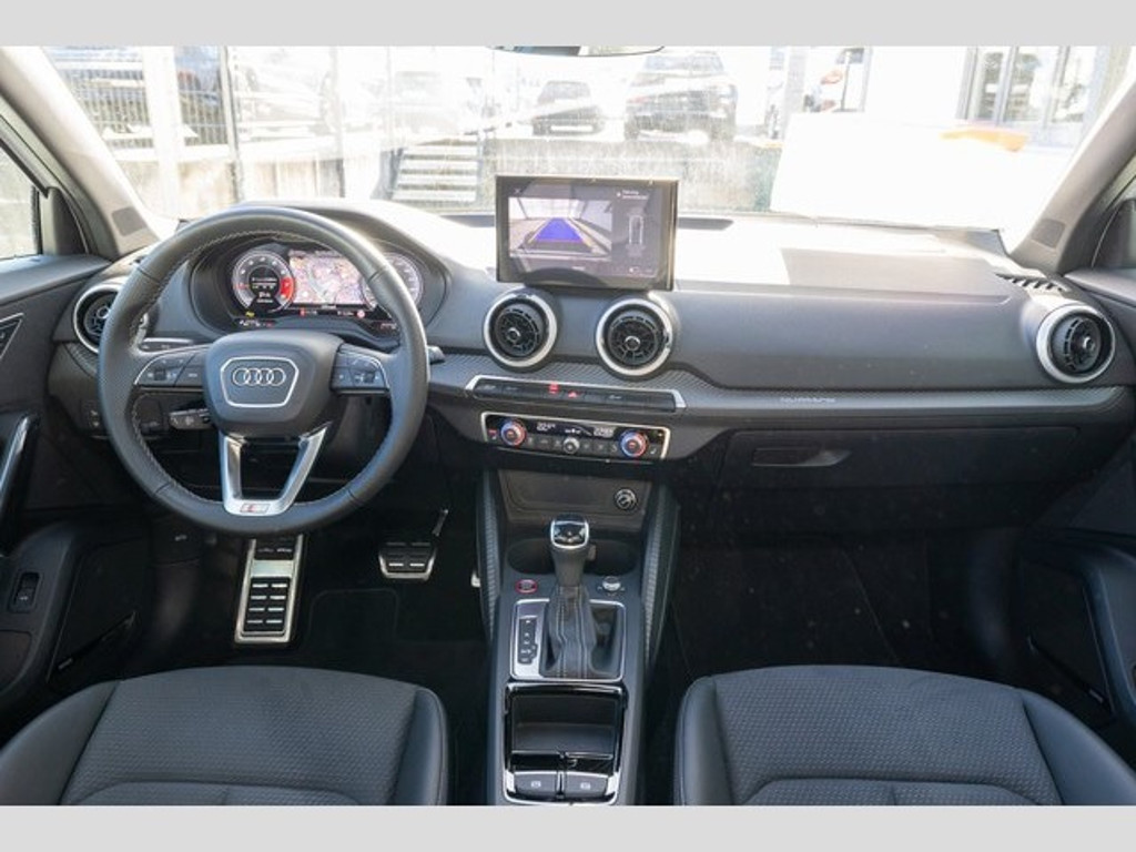 Audi SQ2