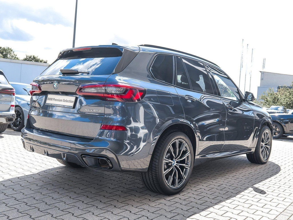 BMW X5 xDrive45e