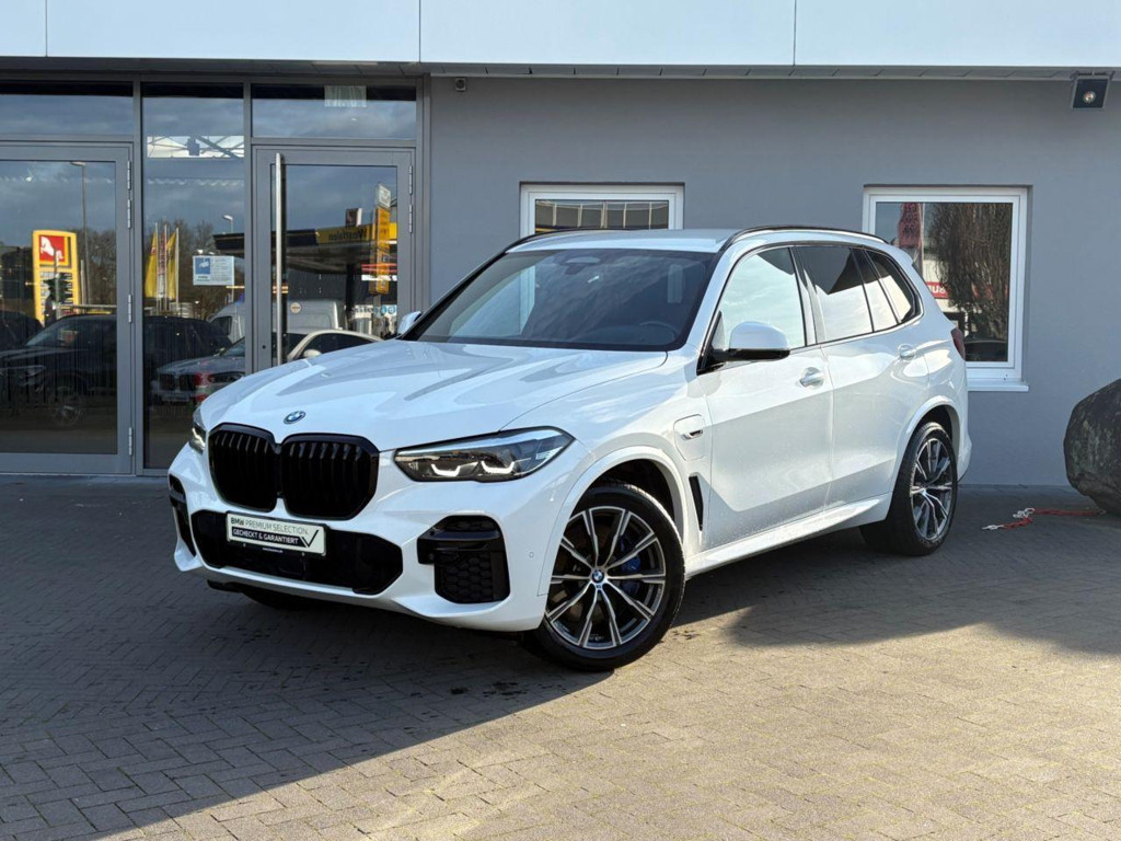 BMW X5 xDrive45e