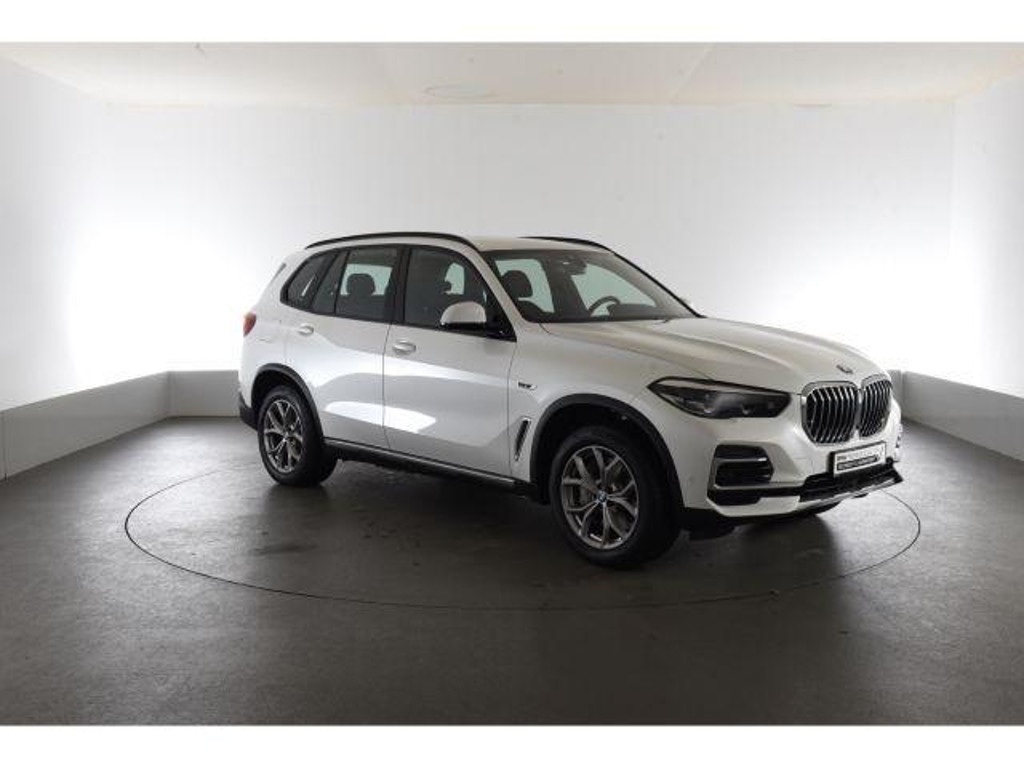 BMW X5 xDrive45e
