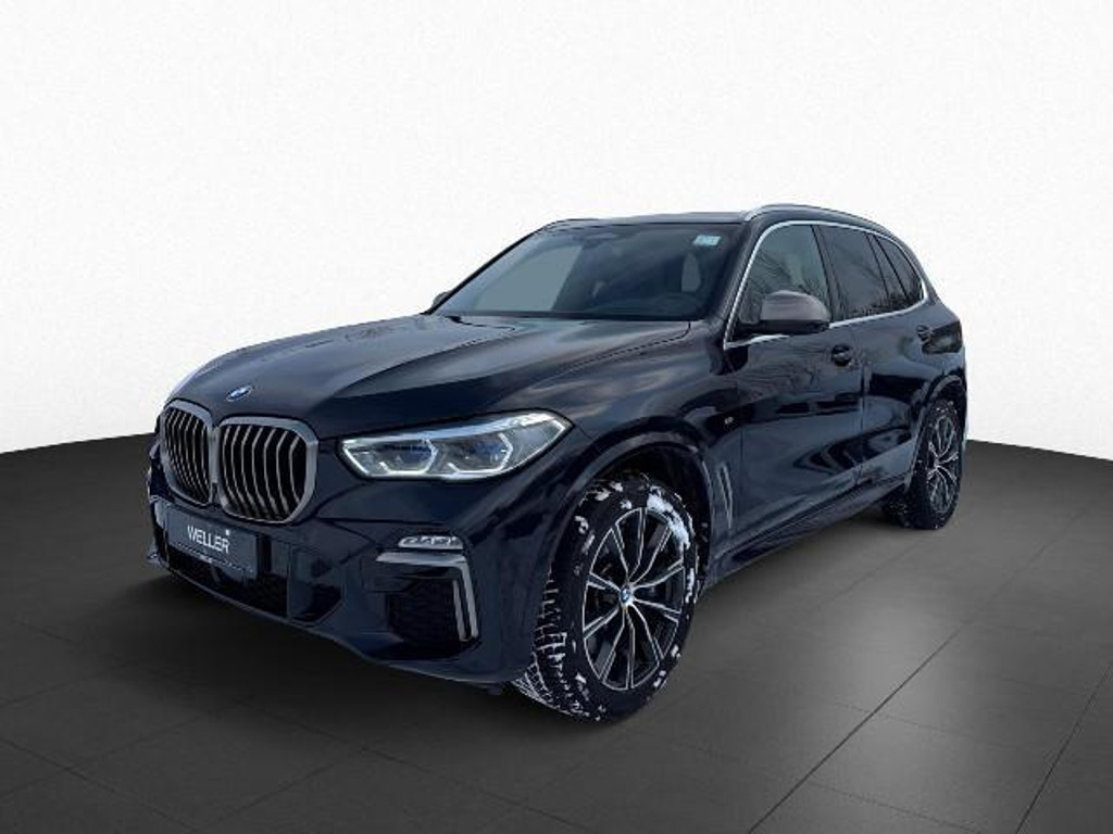 BMW X5 M50i