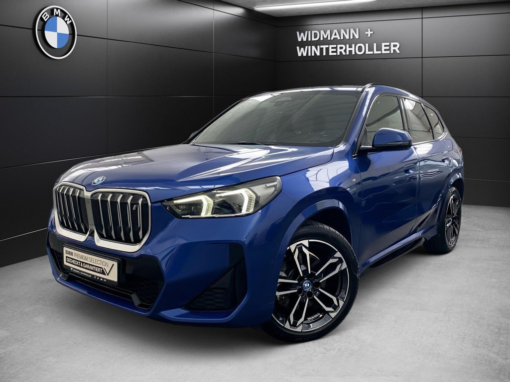 BMW iX1 xDrive30
