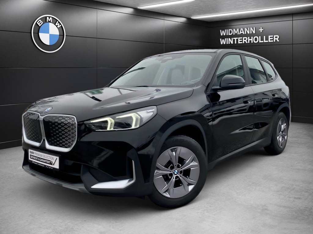 BMW iX1 xDrive30