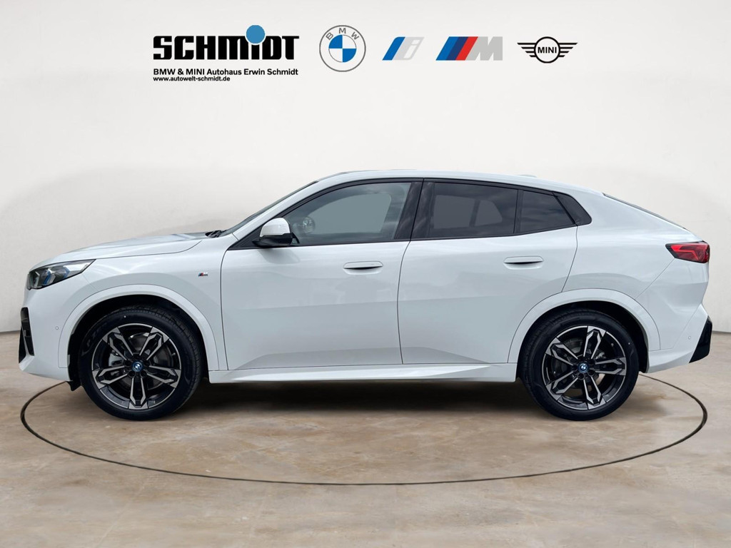 BMW iX2