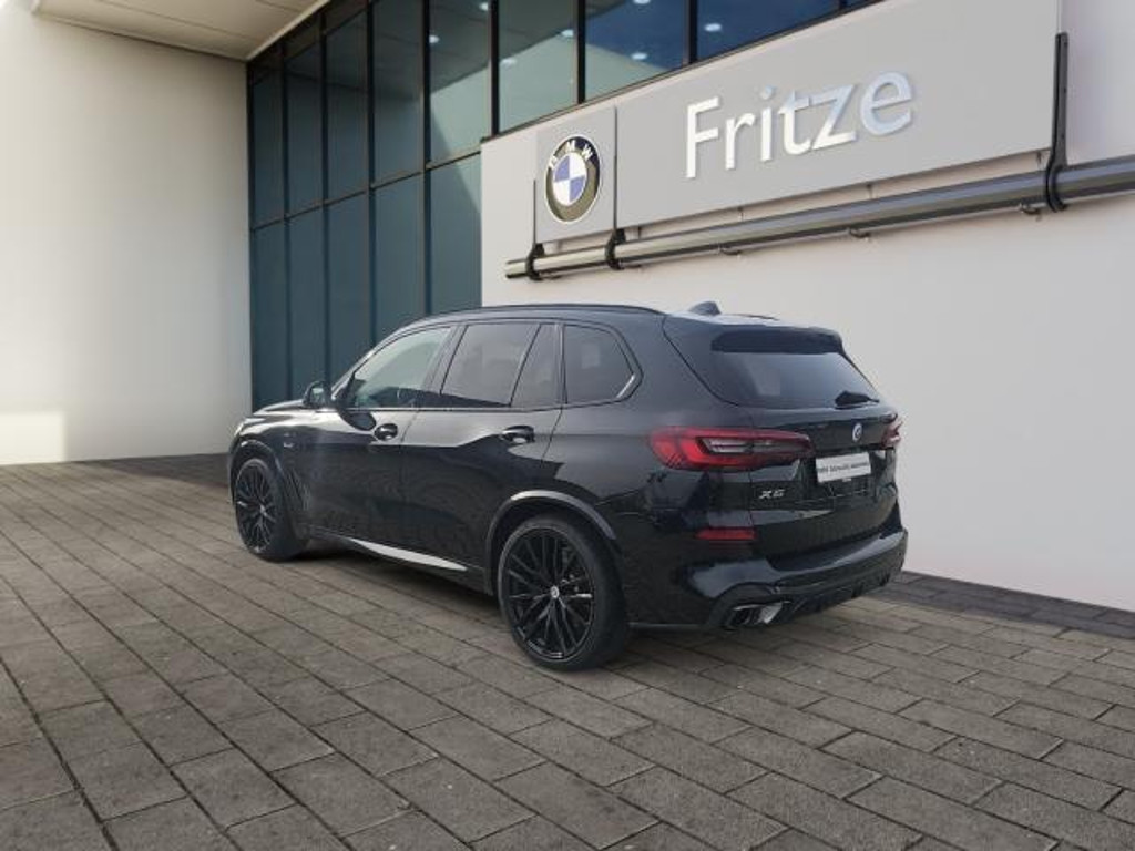 BMW X5 xDrive45e