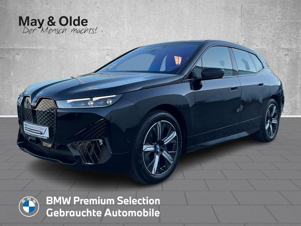 BMW iX