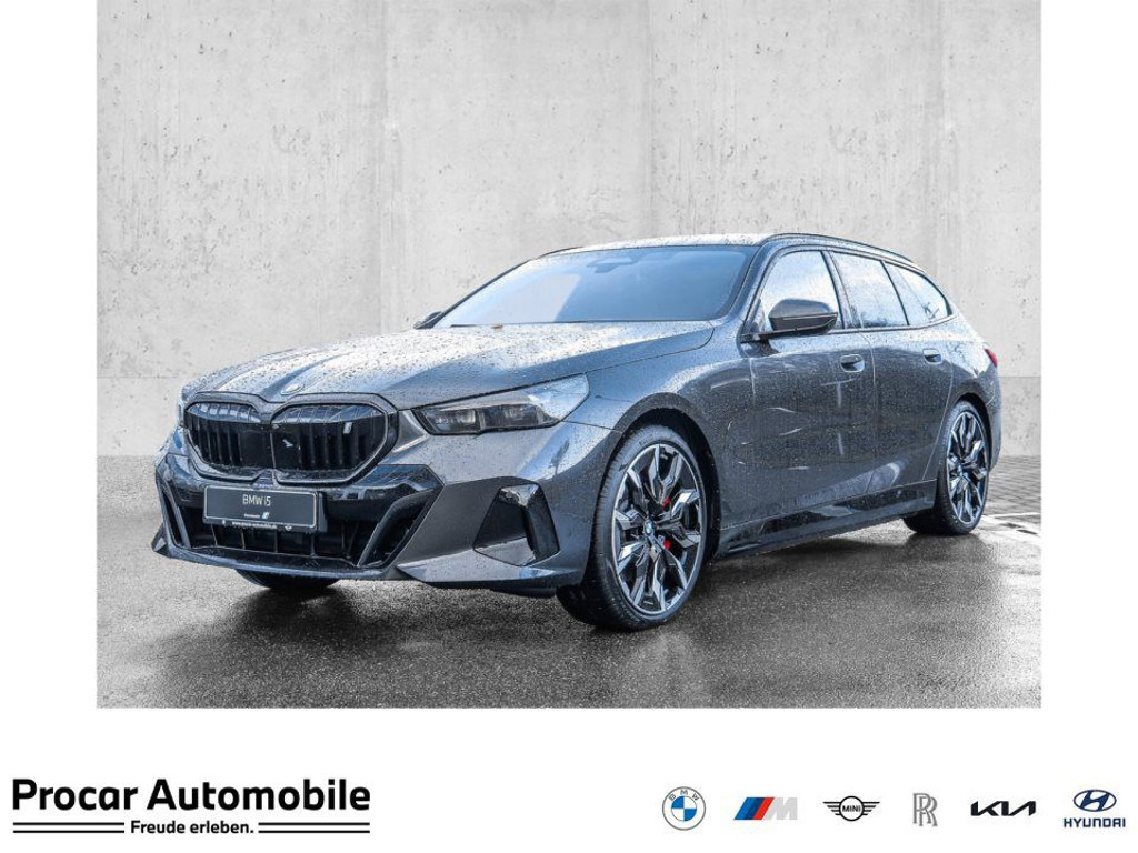 BMW i5 Touring eDrive40