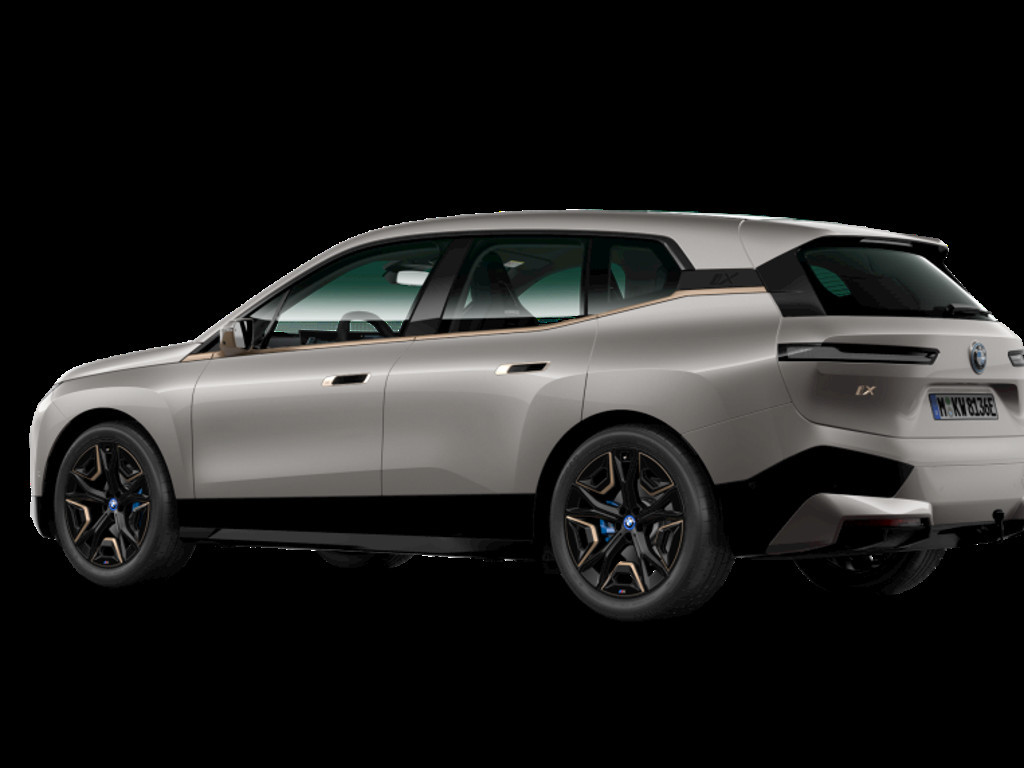 BMW iX