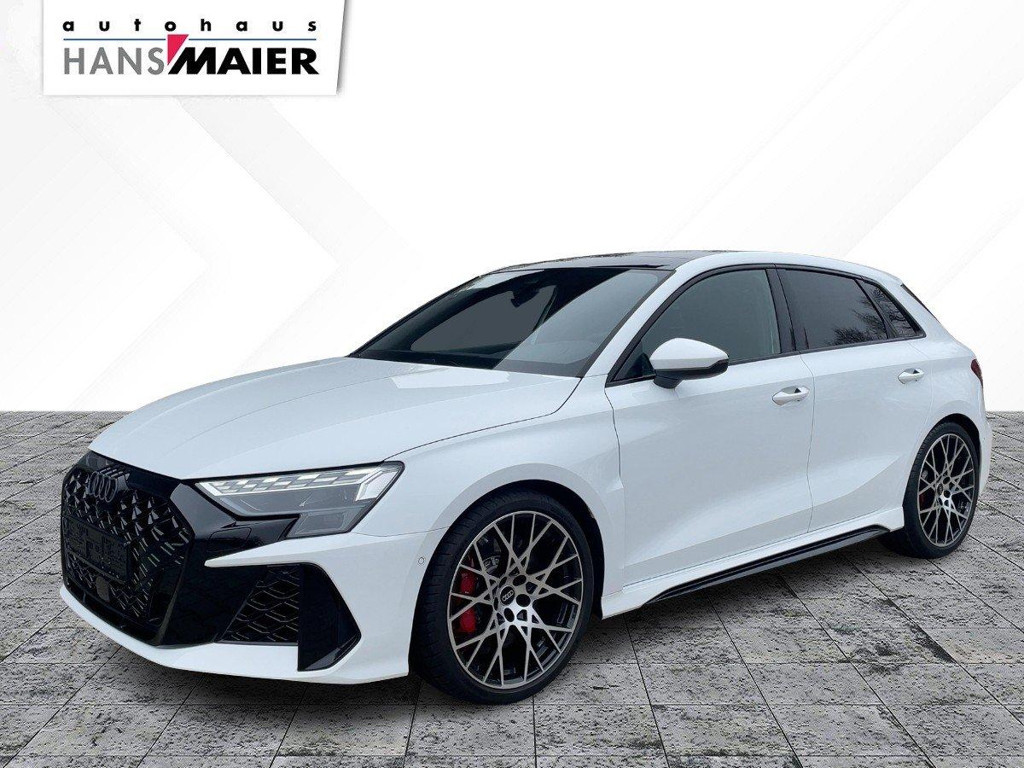 Audi RS3 Sportback Sedan Quattro S-Tronic