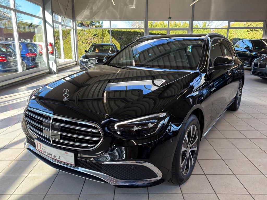 Mercedes-Benz E-Klasse E 220 4MATIC E 220 d