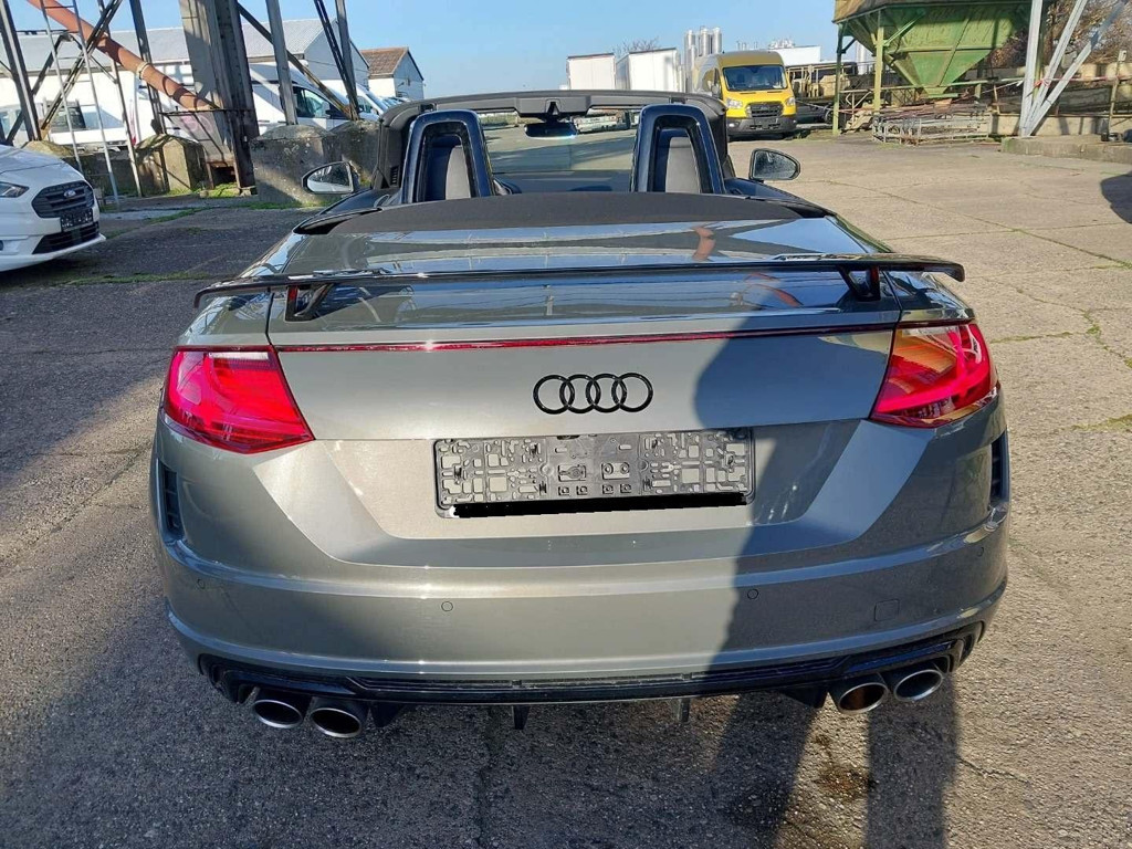 Audi TTS