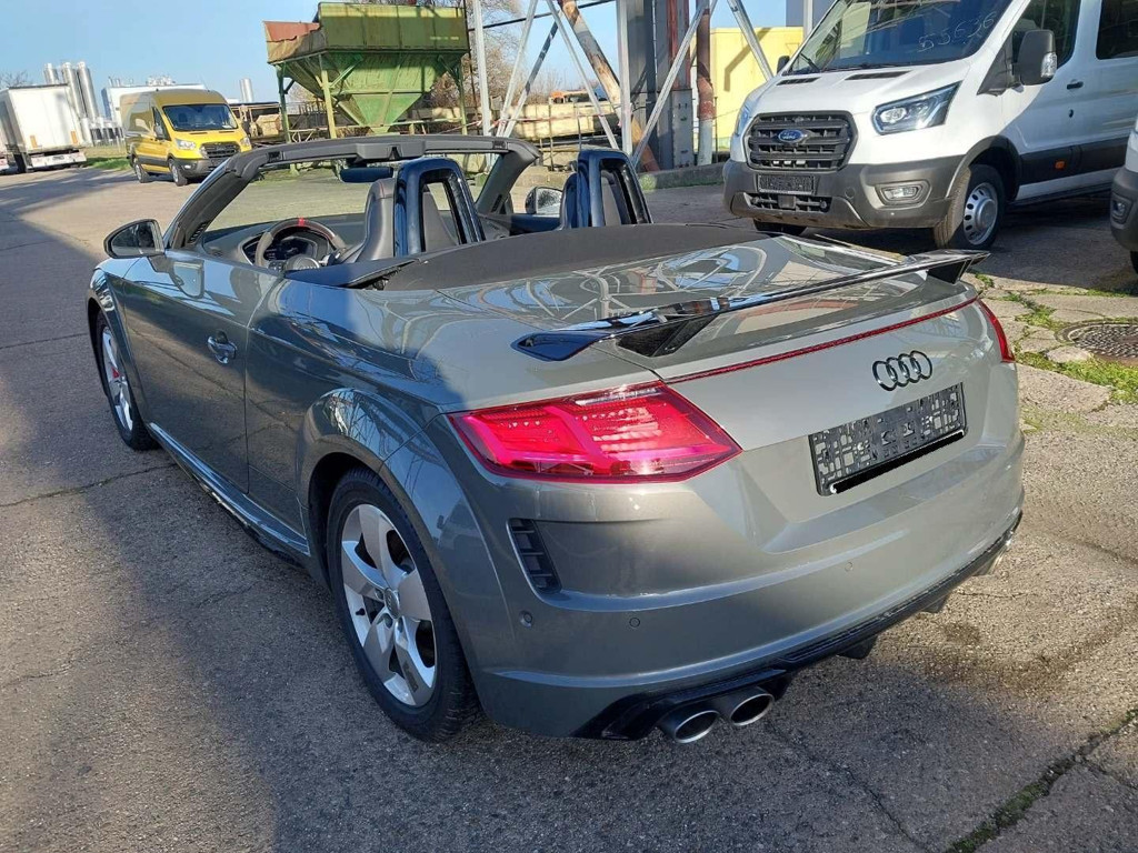 Audi TTS