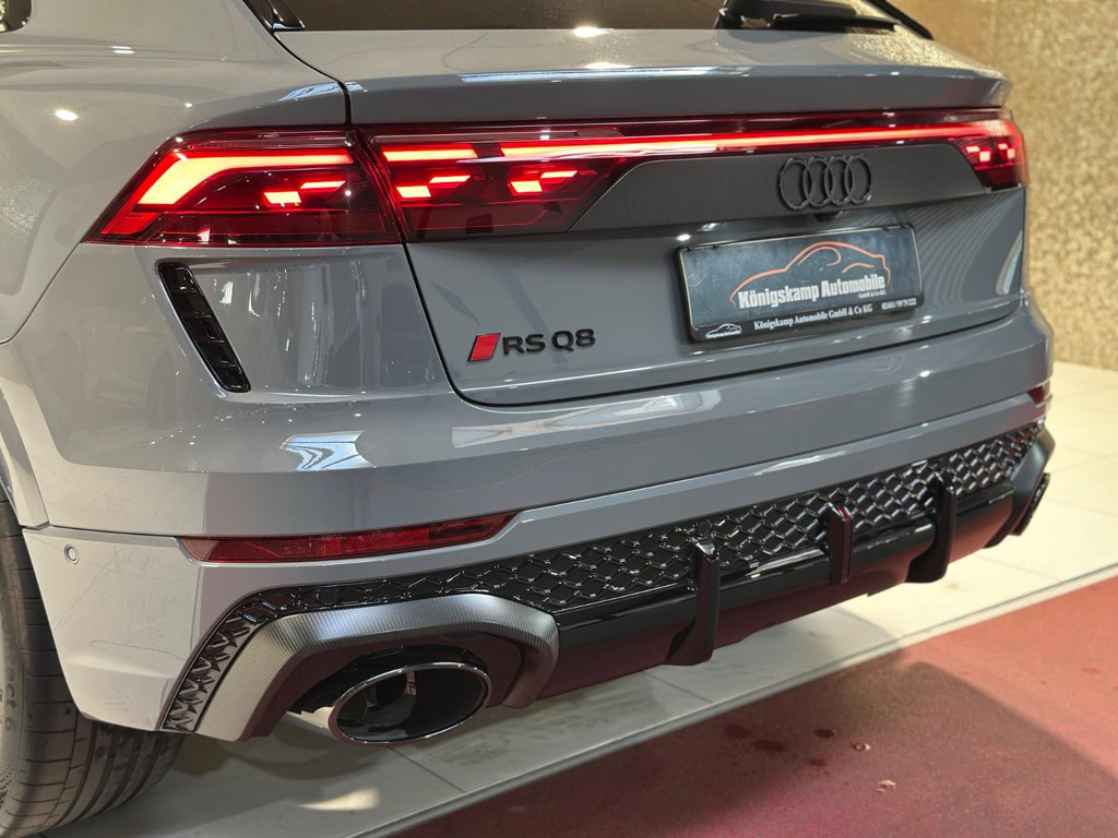 Audi RS Q8