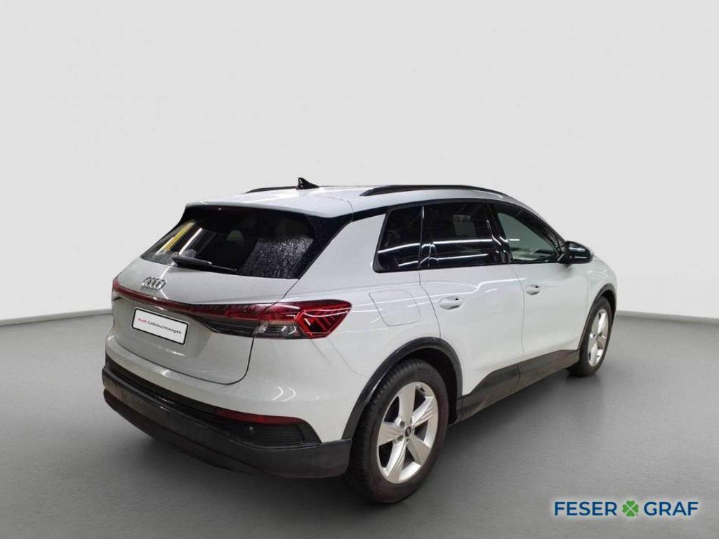 Audi Q4 e-tron 45 advanced AHK Navi RüKa Sitzh. 19"