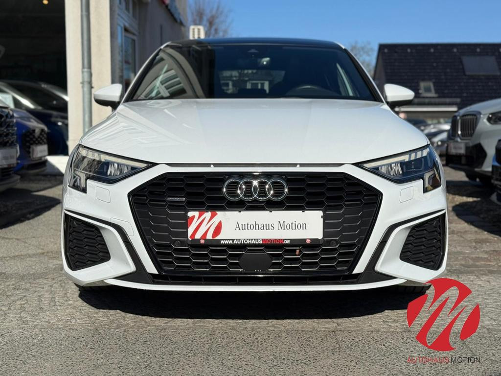 Audi A3 Sportback Sedan Quattro S-Line 40 TDI