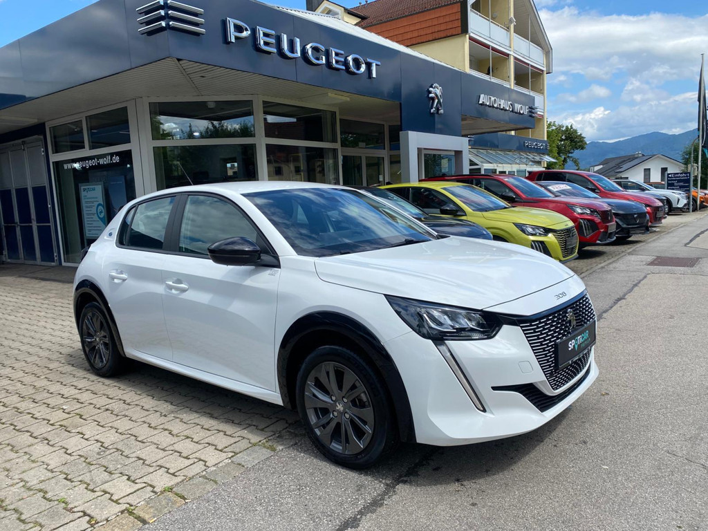 Peugeot e-208 Active Pack