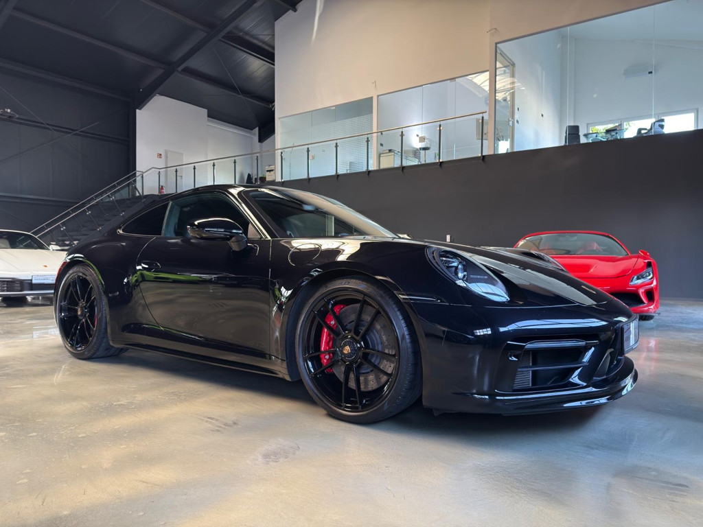 Porsche 992