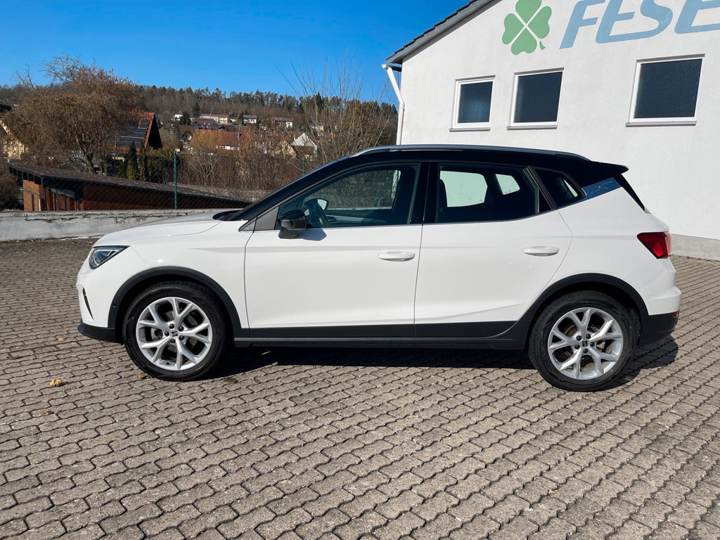 Seat Arona