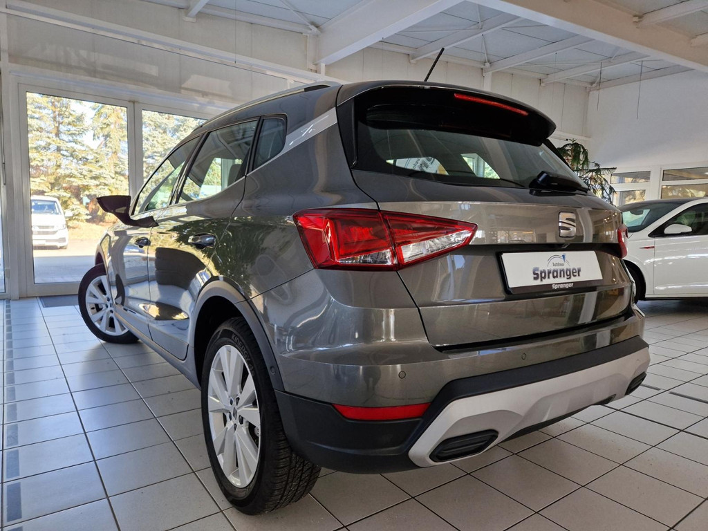 Seat Arona