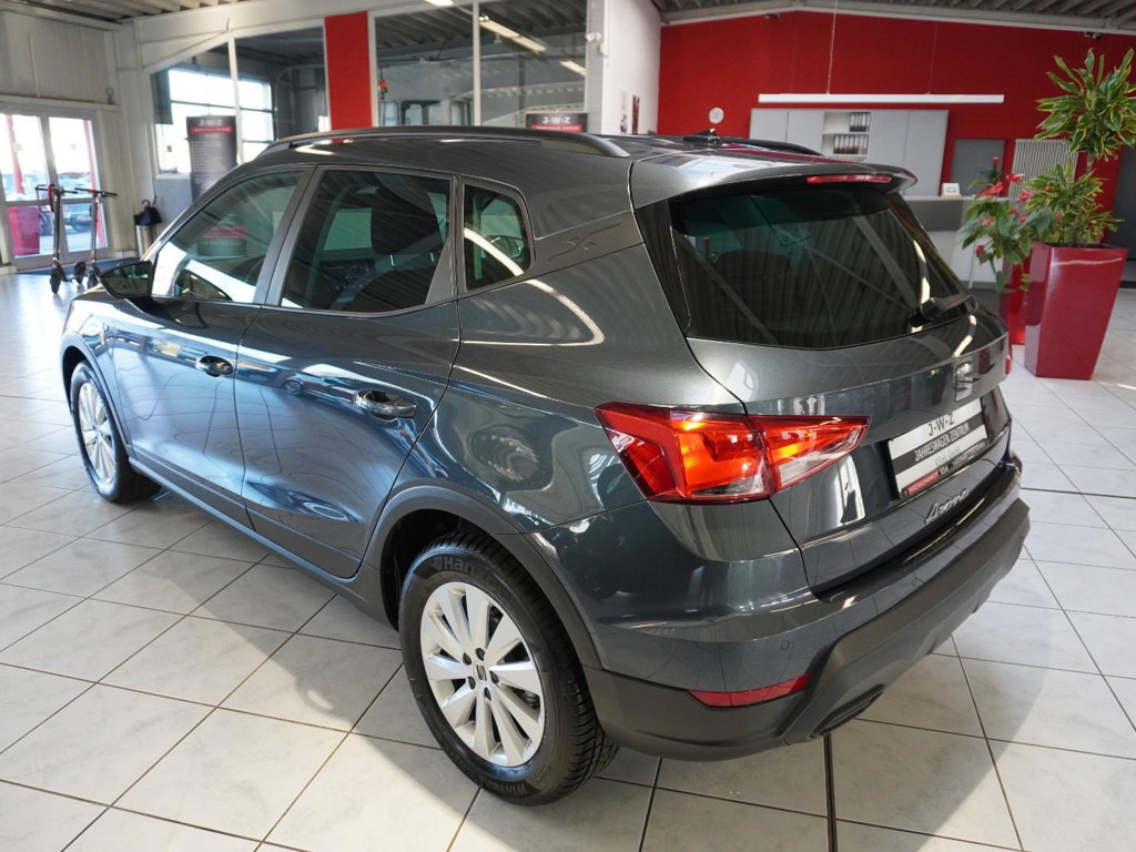 Seat Arona