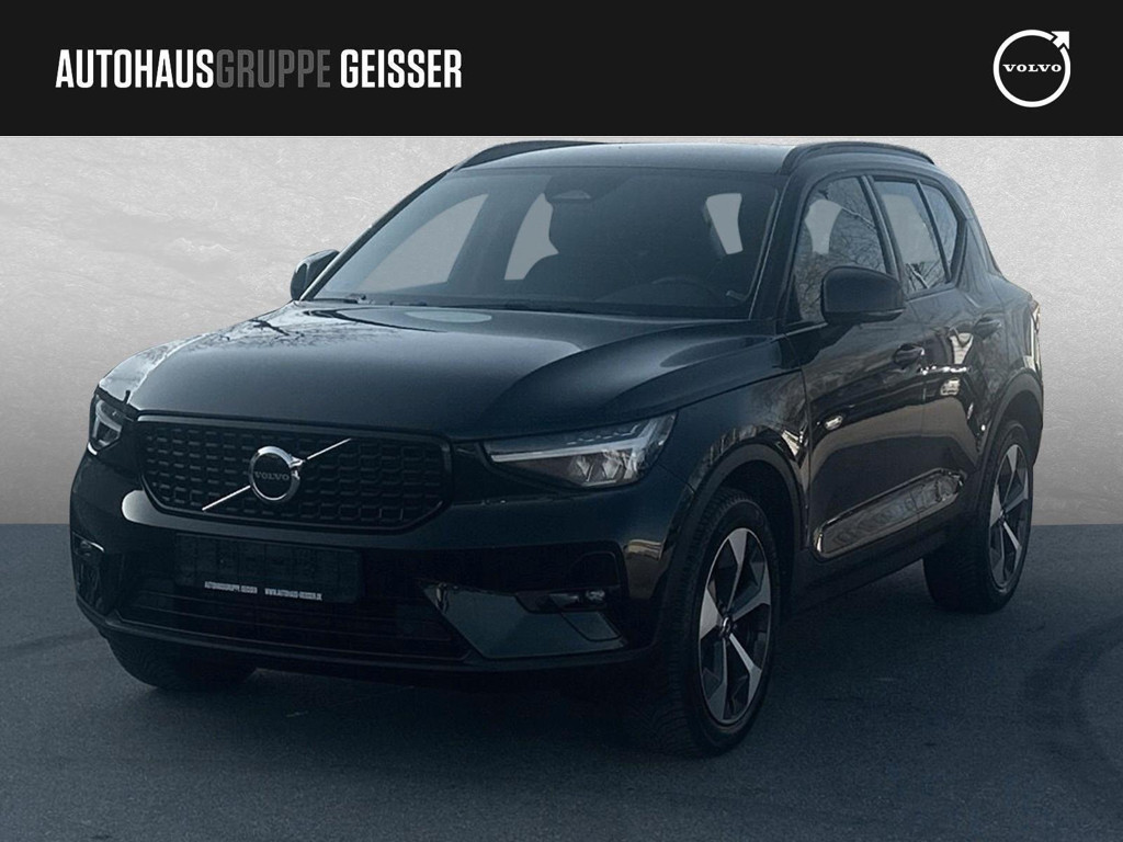 Volvo XC40 Plus Dark