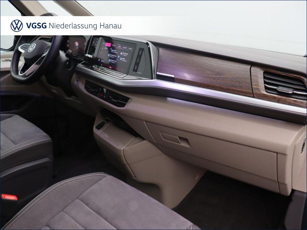 Volkswagen Multivan Style Lang T7