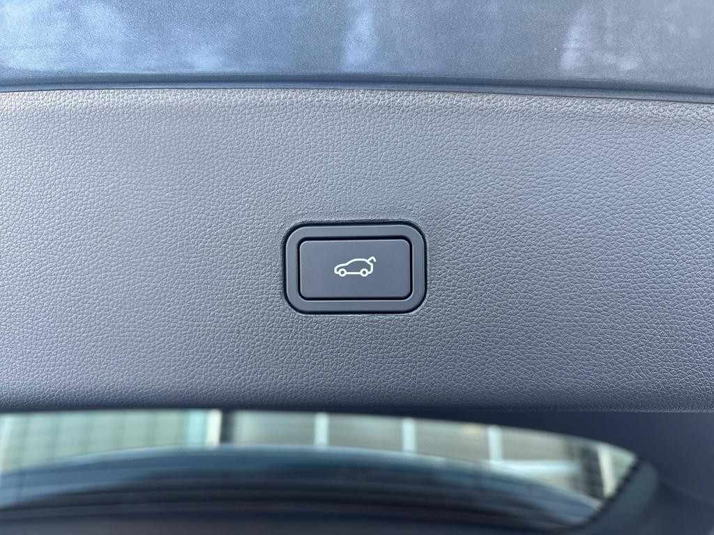 Xpeng G9