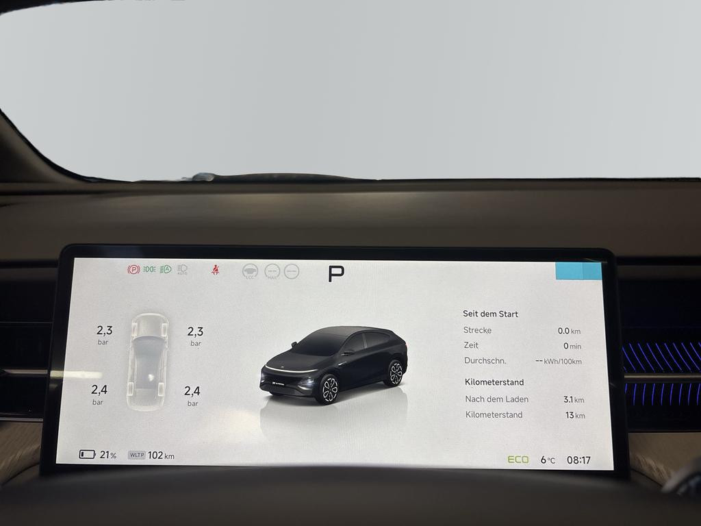 Xpeng G6