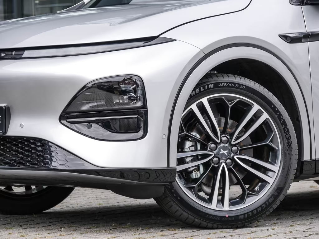 Xpeng G6