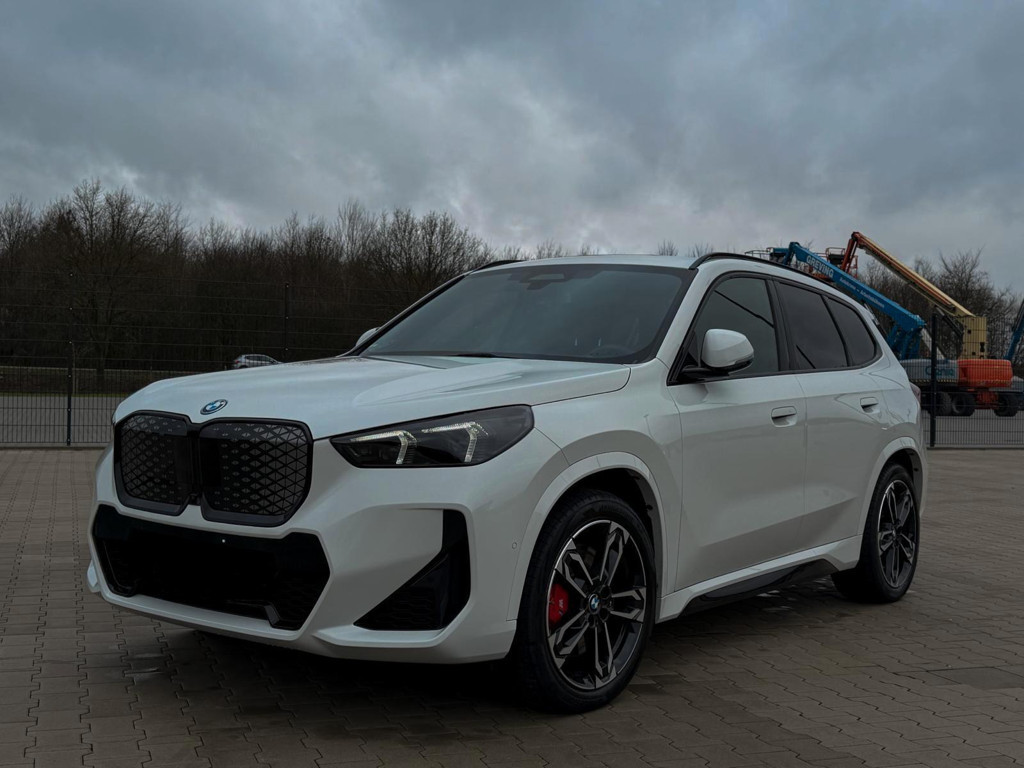 BMW iX1 M-Sport xDrive
