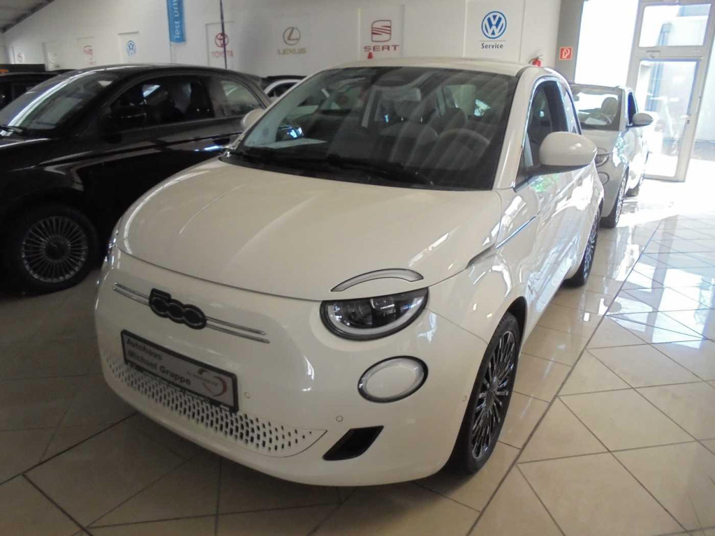 Fiat 500e La Prima by Bocelli