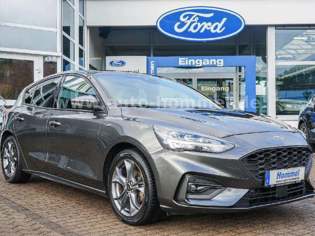 Ford Focus ST Line