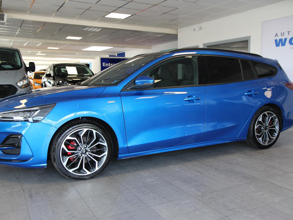Ford Focus Wagon ST Line