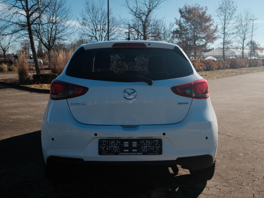Mazda 2