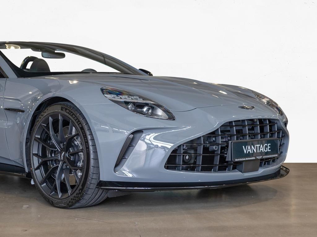 Aston Martin V8 Vantage