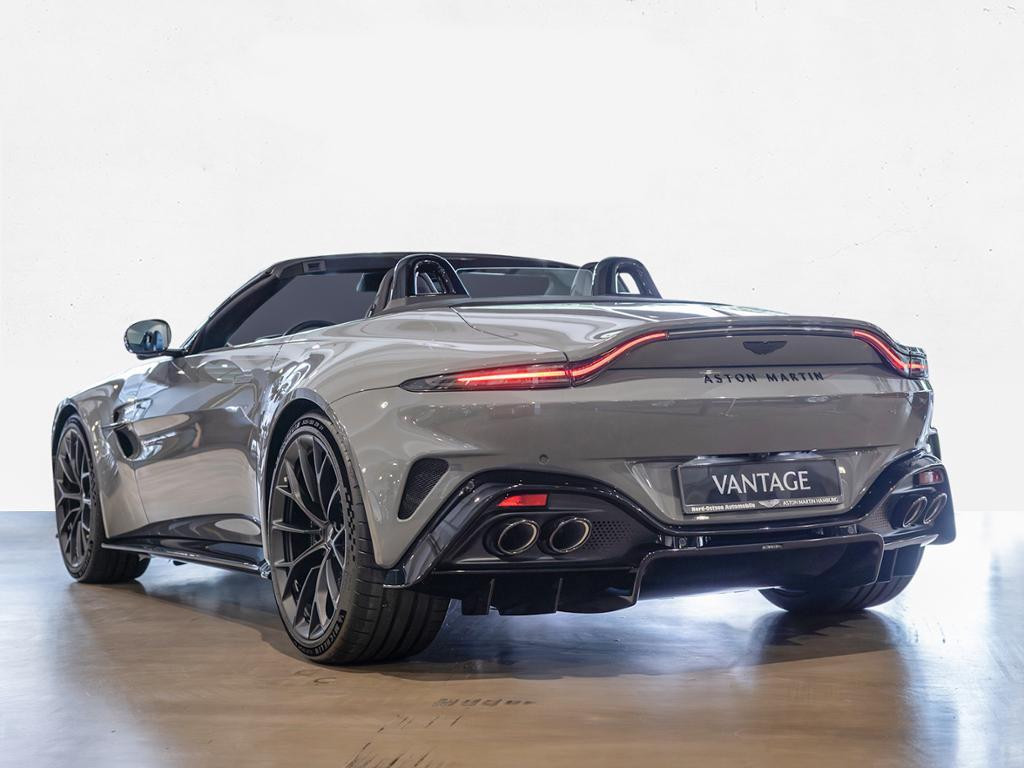 Aston Martin V8 Vantage