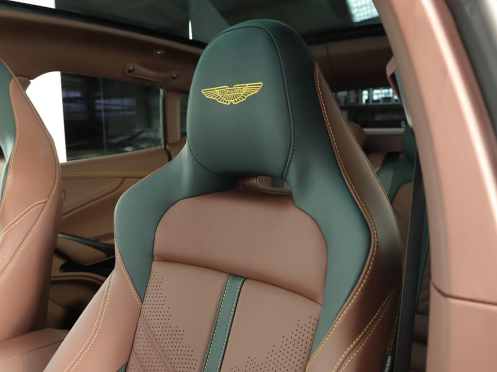 Aston Martin DBX